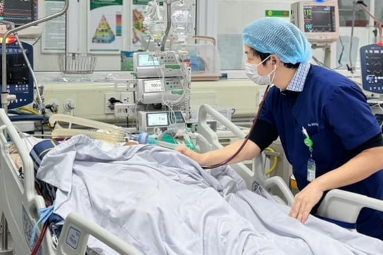 Nhiều ca cúm mùa biến chứng nặng, có cả người trẻ