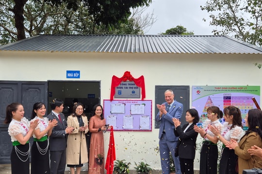 Đại sứ quán Israel hỗ trợ cải tạo trường học sau bão tại Lào Cai