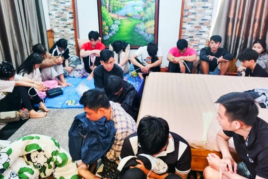 Triệt phá đường dây rửa tiền mỗi ngày chuyển ra nước ngoài 20 - 30 tỷ đồng