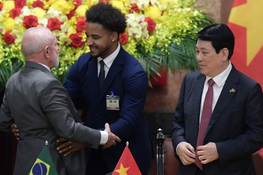 Nguyễn Xuân Son nhận vinh dự đặc biệt khi Tổng thống Brazil thăm Việt Nam
