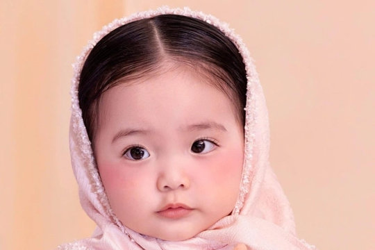 'Bắc Bling' phiên bản nhí: Hòa Minzy 'đứng hình' vì đáng yêu