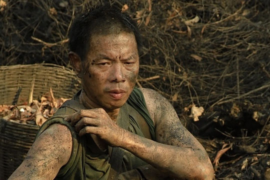 Thái Hoà tiết lộ giảm nửa cát-xê, bị kíp nổ làm bỏng rát mặt khi đóng 'Địa đạo'