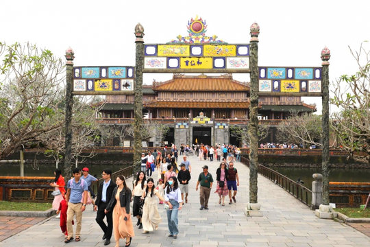 Huế thắt chặt chất lượng dịch vụ trước thềm mùa cao điểm du lịch