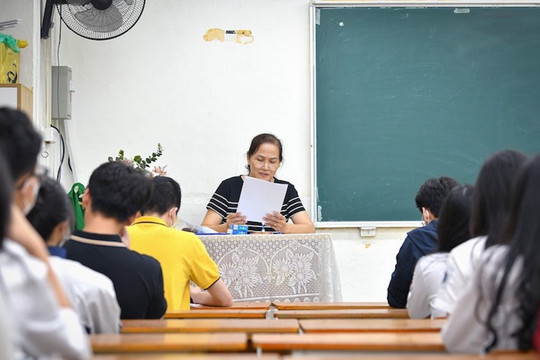 Một tỉnh cấm dạy thêm sau 21h30, không học thêm quá 2 giờ/ngày