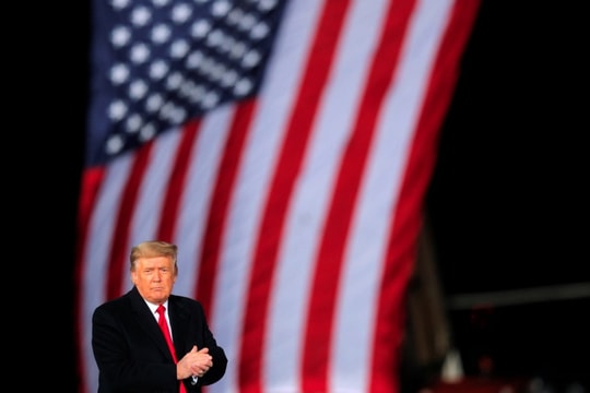 Trật tự thế giới lung lay chỉ sau 100 ngày ông Trump quay lại Nhà Trắng