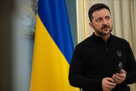Ukraine kêu gọi ngừng bắn 30 ngày, xem xét chuyển đổi từ USD sang euro