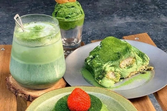 Cơn sốt matcha latte nhuộm xanh quán cà phê, tiệm trà sữa