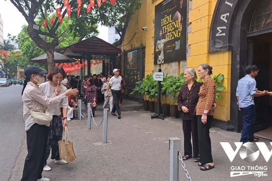 Du lịch Hà Nội có lỡ nhịp trong Đại lễ Phật đản?