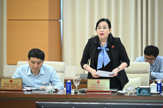 Mua hóa chất dễ dàng để ngâm thực phẩm, hoa quả: Ai chịu trách nhiệm chính?