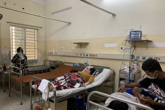 COVID-19 tăng nhanh tại TP.HCM: Nhóm nguy cơ vẫn cần đặc biệt cảnh giác