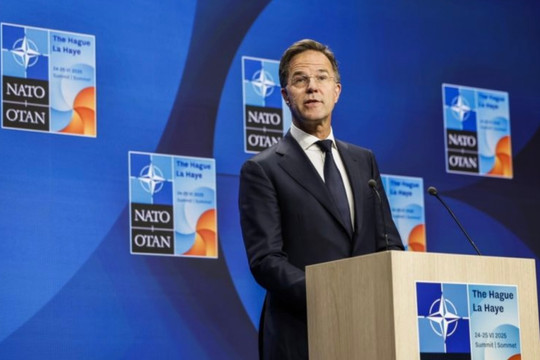 NATO cam kết tăng chi tiêu quốc phòng 5% theo yêu cầu của ông Trump