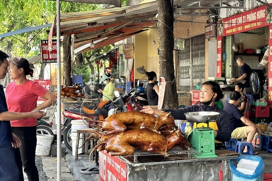 Hà Nội hậu kiểm kinh doanh sản xuất thực phẩm "bẩn" còn mang tính hành chính