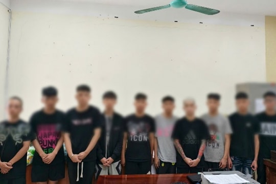Bắt giữ 10 người liên quan vụ giết người giữa đêm ở Hà Nội