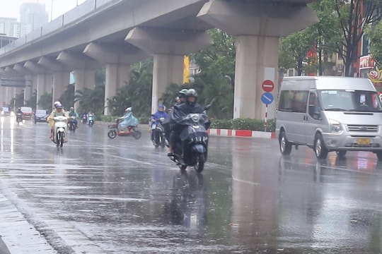 Thời tiết 26/7: Bắc Bộ có mưa rào và dông vài nơi