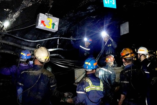 Quảng Ninh: Tai nạn hầm lò than, 2 công nhân thương vong