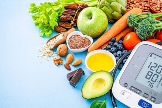 5 nhóm thực phẩm nên bổ sung khi bị huyết áp thấp