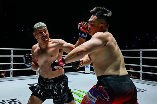 Hạ võ sĩ Hàn Quốc hơn 100 kg trong 98 giây, cao thủ Nhật Bản nhận thưởng tiền tỷ