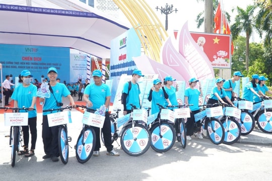 Hơn 100.000 ca tử vong mỗi năm liên quan tới thuốc lá