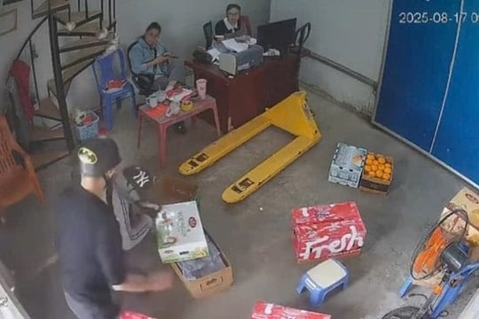 Đối tượng bị bắt sau khi cầm dao xông vào nhà chém 3 người bị thương ở Hải Phòng