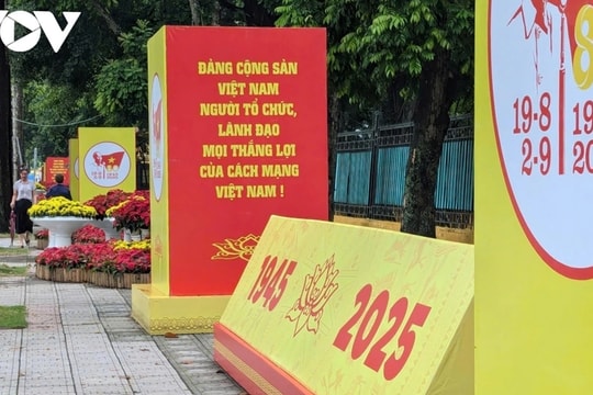 Tổng Bí thư đề nghị Hà Nội chuẩn bị nhiều phương án đón kỉ niệm 80 năm CMT8 và Quốc khánh