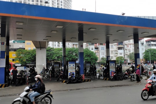 Giá xăng tăng, giá dầu giảm từ 15h00 chiều nay 21/8