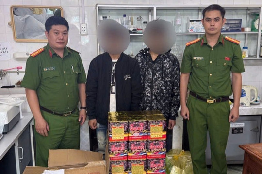 Làm rõ nhóm đối tượng vận chuyển 23kg pháo nổ trái phép ở Cao Bằng