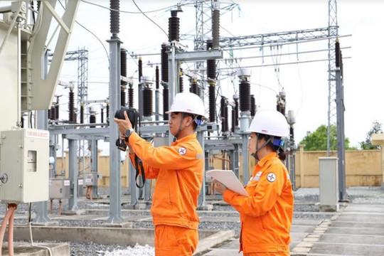 Khách lại phàn nàn hóa đơn điện tăng vọt, EVN lên tiếng