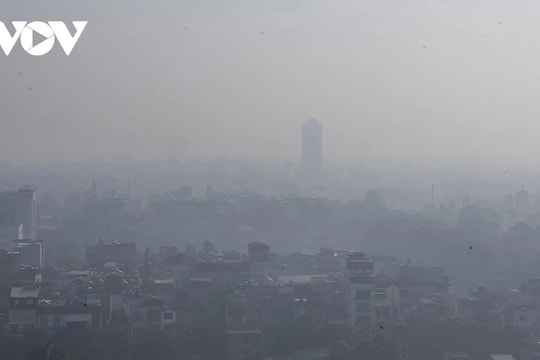 Lắp đặt cảm biến, dùng drone để kiểm soát chất lượng không khí ở Hà Nội dịp cuối năm