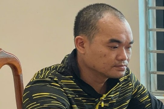 Bắt quả tang bảo vệ tàng trữ ma túy ở quán karaoke đang ngừng hoạt động