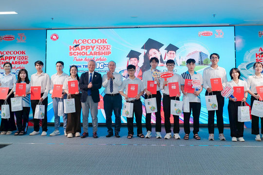 Acecook Happy Scholarship 2025: Lan tỏa hạnh phúc, 
chắp cánh ước mơ cho học sinh, sinh viên
