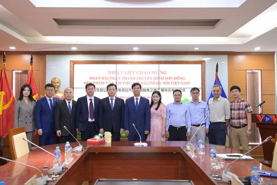 Lãnh đạo VOV tiếp đoàn Đài Phát thanh - Truyền hình Sơn Đông, Trung Quốc