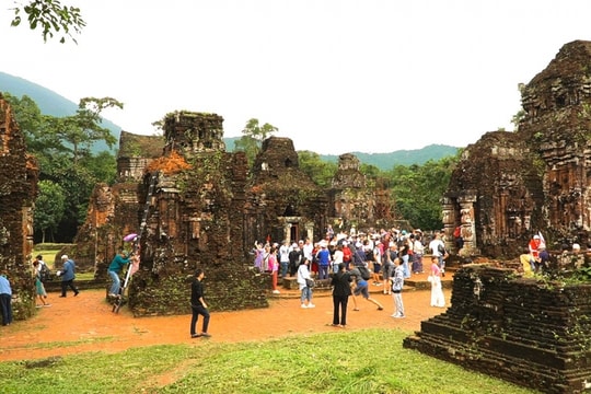 Mỹ Sơn sau 25 năm được UNESCO vinh danh: Vẫn là bài toán bảo tồn và khai thác