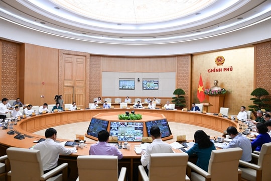 Thủ tướng: Ổn định kinh tế vĩ mô, kiểm soát lạm phát, thúc đẩy tăng trưởng