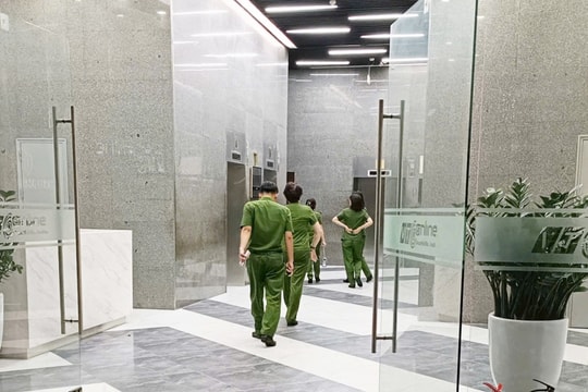 Công an xuất hiện tại tòa nhà trụ sở công ty Shark Bình