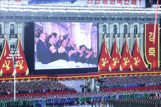 Tổng Bí thư Tô Lâm dự Lễ duyệt binh kỷ niệm 80 năm thành lập Đảng Lao động Triều Tiên