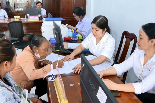 Mô hình chính quyền 2 cấp - cầu nối hành chính hiệu quả đến đồng bào Khmer