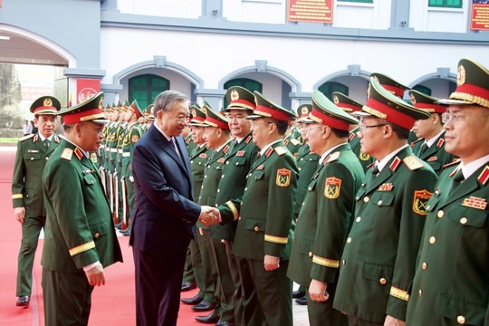 Tổng Bí thư: Xây dựng đội ngũ cán bộ có nhãn quan và tư duy nghiệp vụ sắc sảo