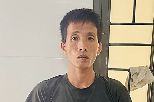 Bắt giữ khẩn cấp cha dượng bạo hành con riêng của vợ tại Hà Tĩnh