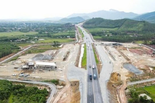 Nhiều trạm dừng nghỉ cao tốc Bắc - Nam thi công ì ạch, nguy cơ chậm toàn tuyến