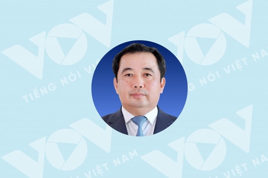 Chân dung Bộ trưởng Bộ Nông nghiệp và Môi trường Trần Đức Thắng