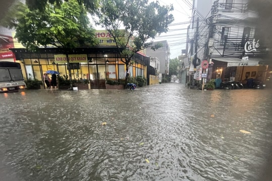 Thời tiết ngày 26/10: Mưa lớn tiếp diễn ở Trung Bộ và Tây Nguyên