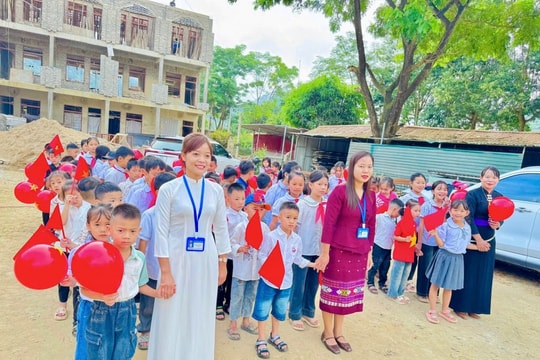Hiệu trưởng được tuyển giáo viên: “Cởi trói” nhân sự, nâng cao chất lượng dạy học