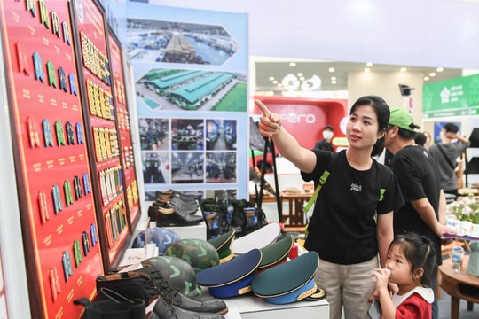 'Đi Hội chợ mùa Thu mới thấy những đặc sản vùng miền chưa bao giờ biết đến'