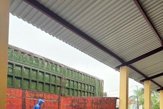 Xuất cấp hàng dự trữ quốc gia hỗ trợ TP.Huế khắc phục hậu quả thiên tai