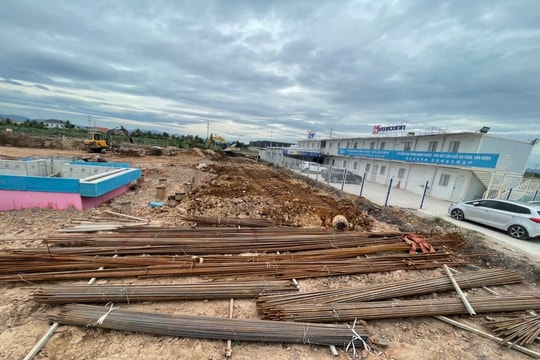 Danh tính 4 kẻ dùng xe cẩu vào công trường ở Quảng Ninh trộm hơn 15 tấn thép