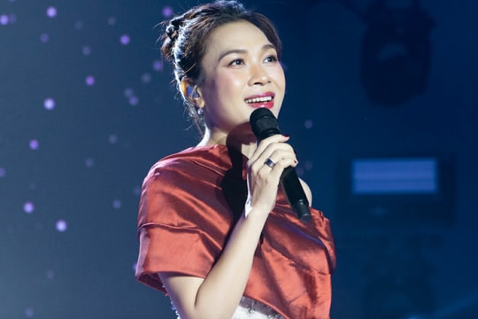 Mỹ Tâm nhận giải thưởng 'Thành tựu trọn đời' sau hơn 20 năm làm nghề