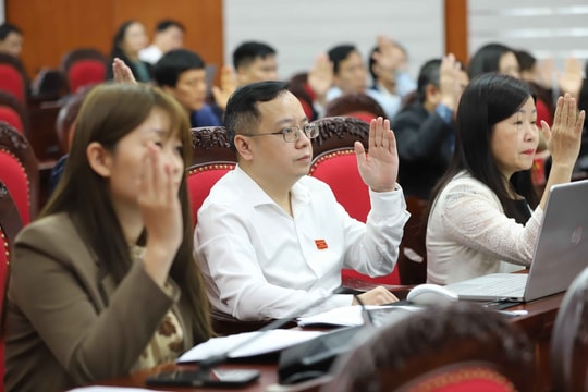 HĐND tỉnh Sơn La thông qua nhiều nội dung quan trọng, xem xét công tác nhân sự