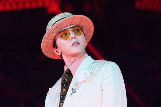 G-Dragon gọi Việt Nam là 'nhà', hơn 50.000 fan bùng nổ trong concert đầu tiên