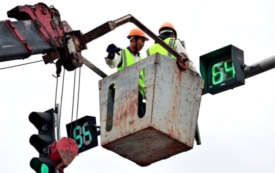 Hà Nội nâng cấp hệ thống điều khiển đèn tín hiệu giao thông ứng dụng AI