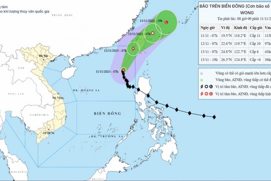 Bão số 14 mạnh cấp 11, giật cấp 14 đang di chuyển lên phía Bắc Biển Đông